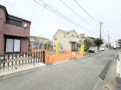 【外観】 | 【仲介手数料４１０万円が無料！】■南道路■成城学園駅１２分の高台 | 決算特別キャンペーン！
家計応援の限界に挑戦中！
詳細は「諸費用」欄をご確認下さい！
■成城学園駅１２分
■駅から平坦な高台
■南道路
■お好きなハウスメーカーで建築可
■無料で間取図作成可