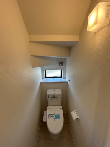 【トイレ】 | 南区元三町1丁目8号棟　新築戸建て