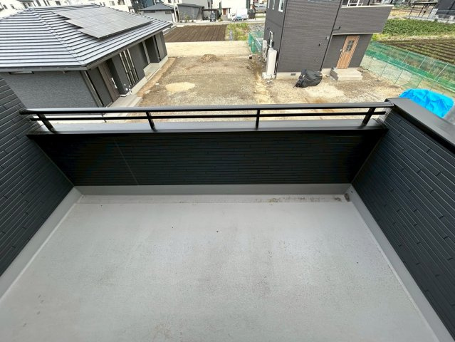 【バルコニー】 | 南区元三町1丁目8号棟　新築戸建て