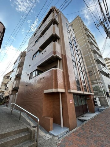 グローバル湊川ハイツの外観