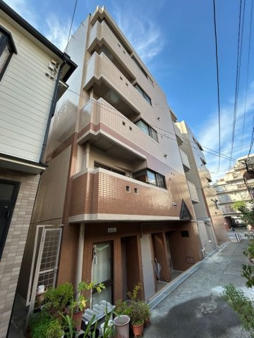 グローバル湊川ハイツの外観