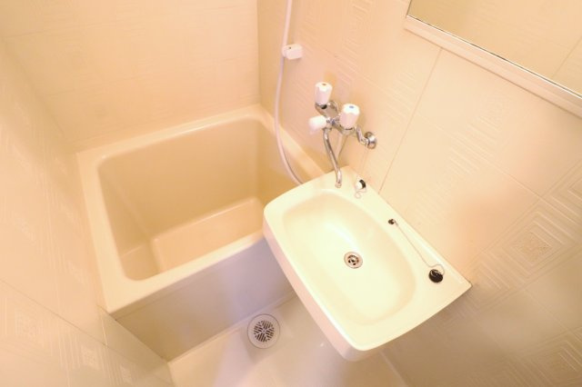 ラポール37の浴室