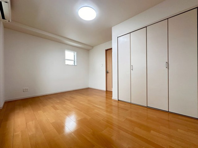 【寝室】 | レジデンス千里丘