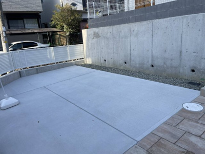 【駐車場】 | 川西市松が丘町新築戸建 | ２台駐車可能です