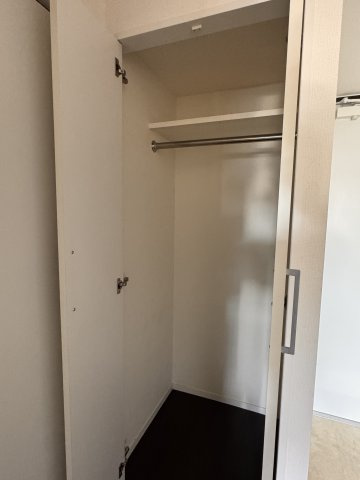 パークヒルズ赤坂の収納|同間取り別号室の写真使用