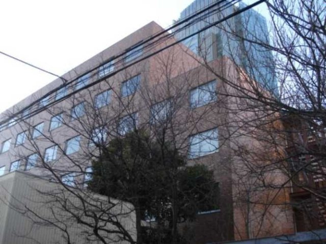 六本木ユニハウスの外観