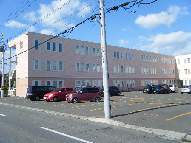 ラグ１６１Ｗの駐車場|W棟外観