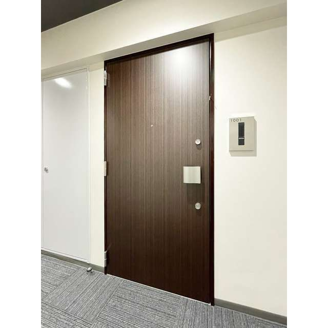 ミリアレジデンス広尾の玄関