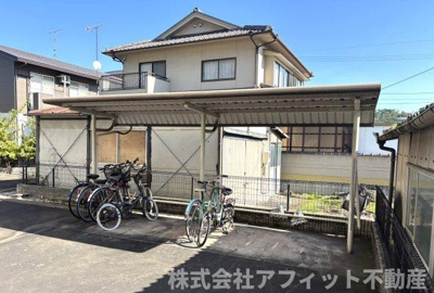 【その他共用部分】 | ミレニアム・ハイム1号館 | 屋根付き駐輪場