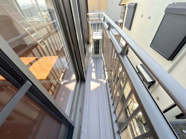 クレストパーク東生駒のバルコニー