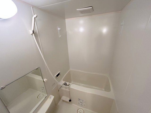 クレストパーク東生駒の浴室