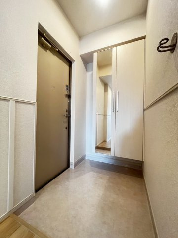 サンシャインⅡの玄関