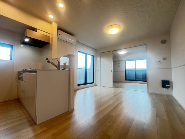 サンシャインⅡの居間・リビング