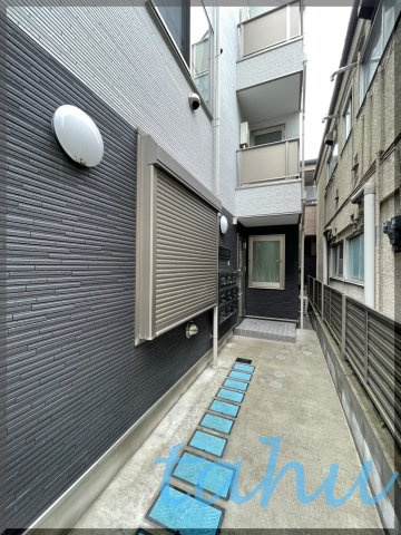 シャンテ大塚のエントランス