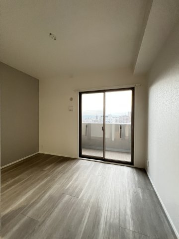 エンクレスト博多PARKSIDEの洋室