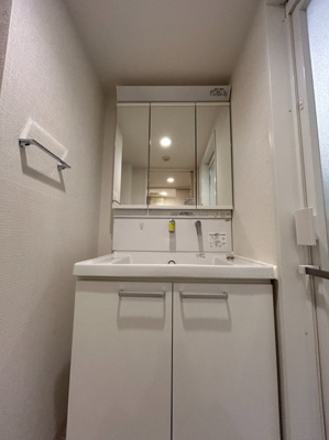 【洗面所】 | レオーネ駒沢