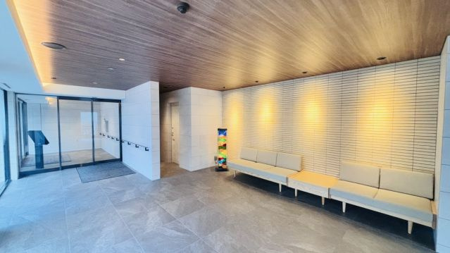 アルファステイツ熊本駅東のロビー