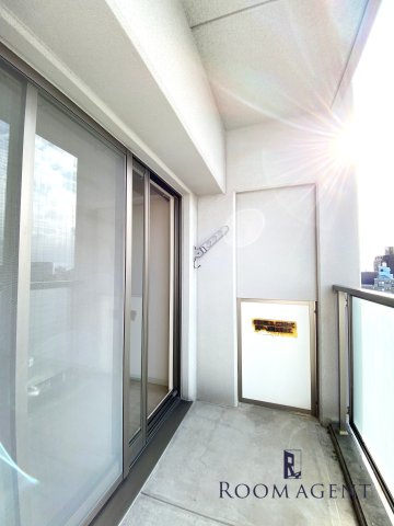 プライマル名古屋吹上のバルコニー