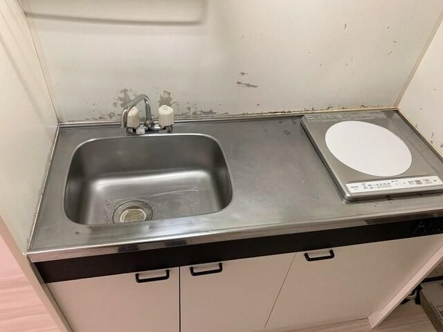 マリオン鶯谷のキッチン