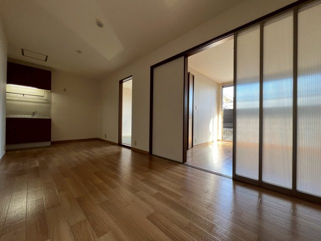 レナ水尾の居間・リビング