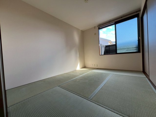 レナ水尾の内装