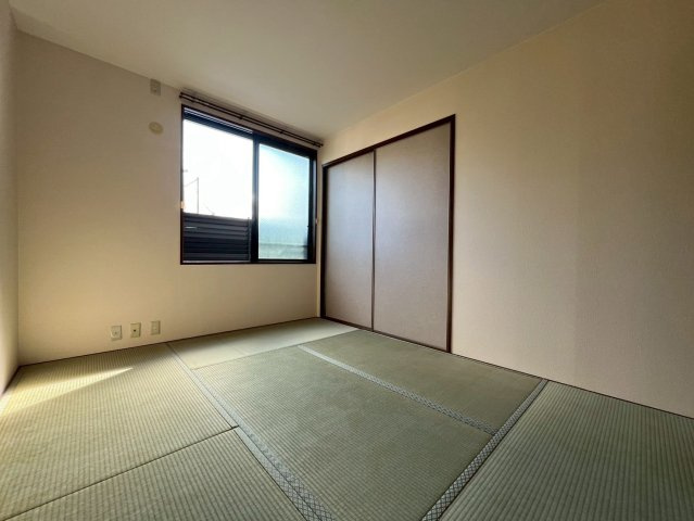 レナ水尾の内装