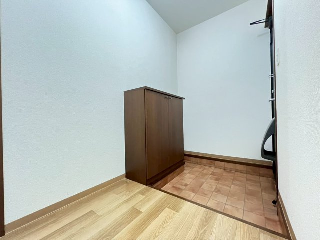 レナ水尾の玄関