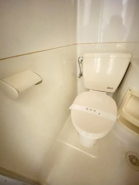 シャンブルド甲東園のトイレ