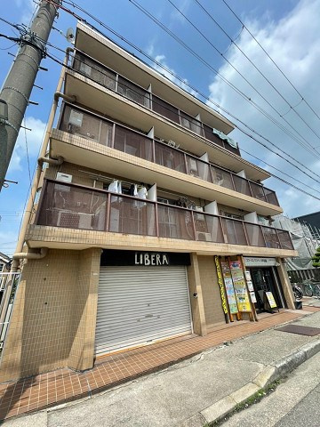 シャンブルド甲東園の外観