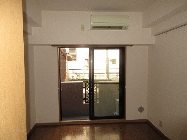 日神パレステージ音羽の洋室