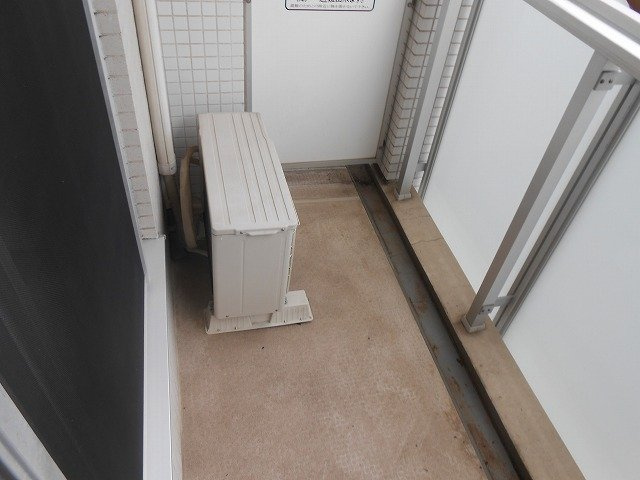 NISHI IKEBUKURO RESIDENCEのバルコニー