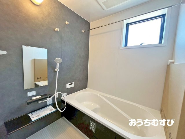 春日井市熊野桜佐区画整理(全2棟)の浴室