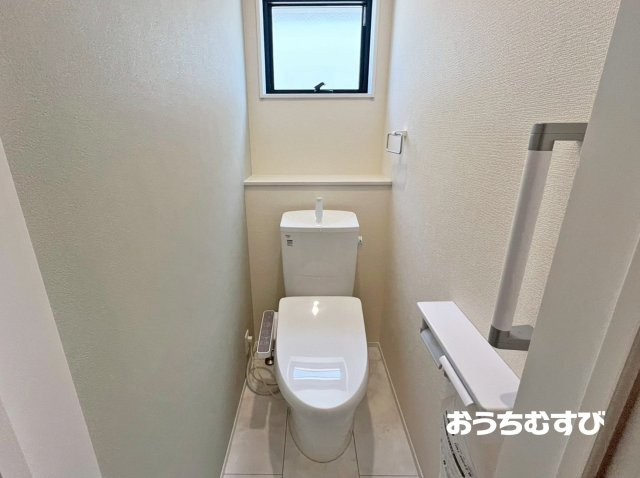 春日井市熊野桜佐区画整理(全2棟)のトイレ