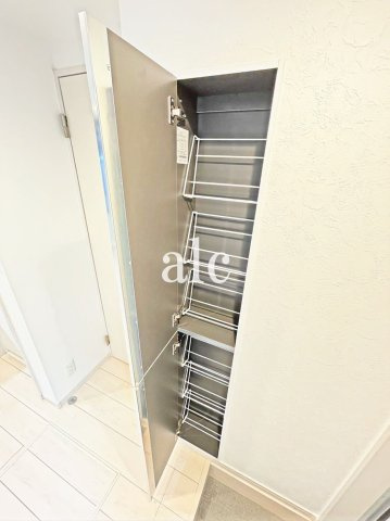 DUPLEST千川（ドュプレスト千川）の玄関