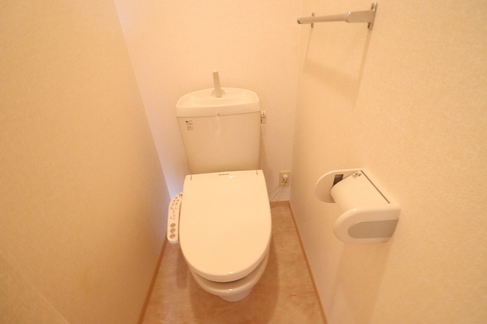 熊本市西区上代１丁目のアパートのトイレ