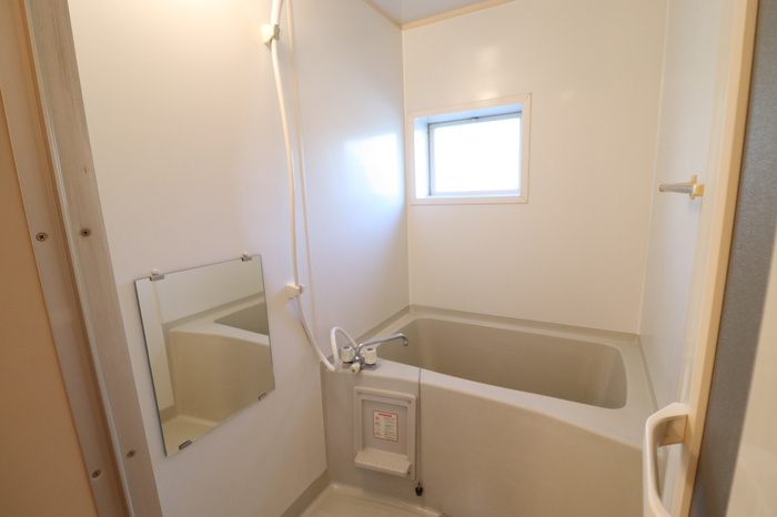 熊本市西区上代１丁目のアパートの浴室