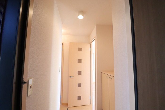 熊本市西区上代１丁目のアパートの玄関