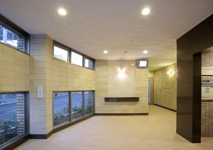 福岡市南区塩原３丁目の賃貸マンションのエントランス|エントランス写真