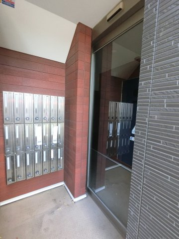 ミリアビタ津田沼のエントランス