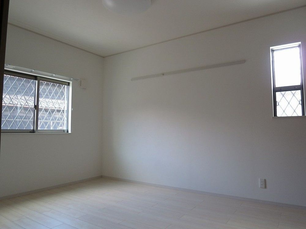 Casaあびこ道の洋室