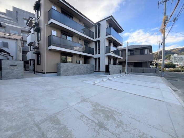 ボヌール庚午中