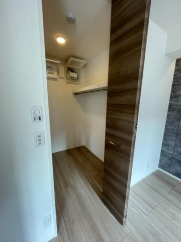 ルミナス庚午の収納