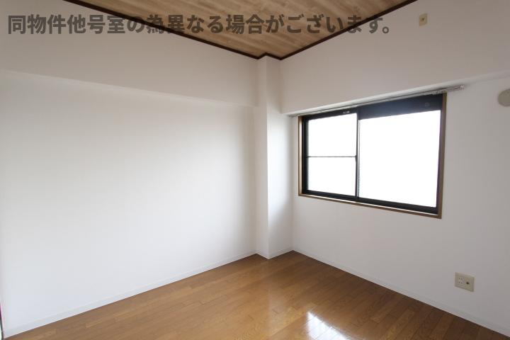 マンション桂の居間・リビング