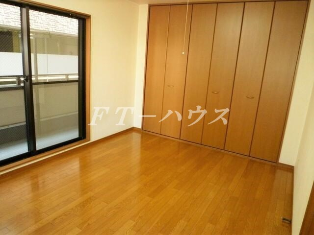 ノースサイトの居間・リビング