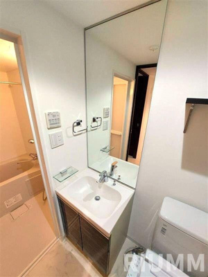 【独立洗面台】 | AXAS板橋区役所前