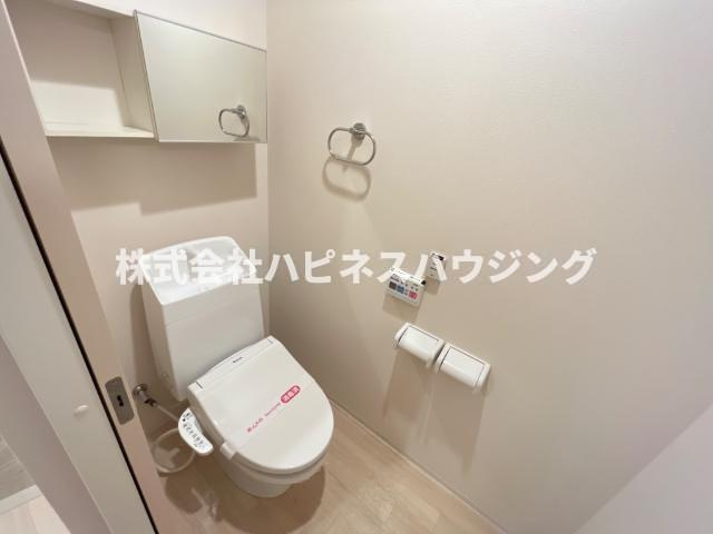 葉山レジデンスⅢのトイレ|シャワー付トイレ