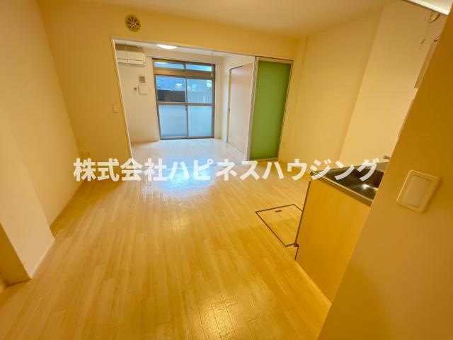 葉山レジデンスⅢの居間・リビング|リビング