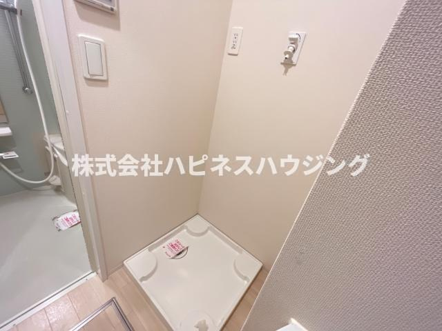 葉山レジデンスⅢの洗面所|洗濯機置場