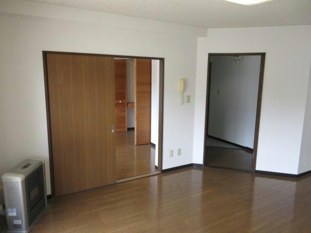 クレセールの居間・リビング