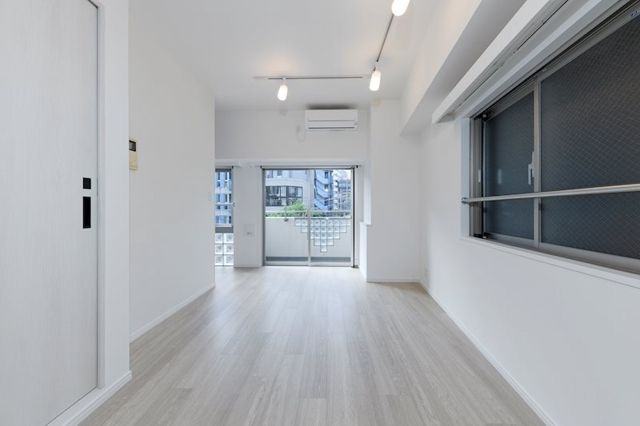 レジディア恵比寿の洋室